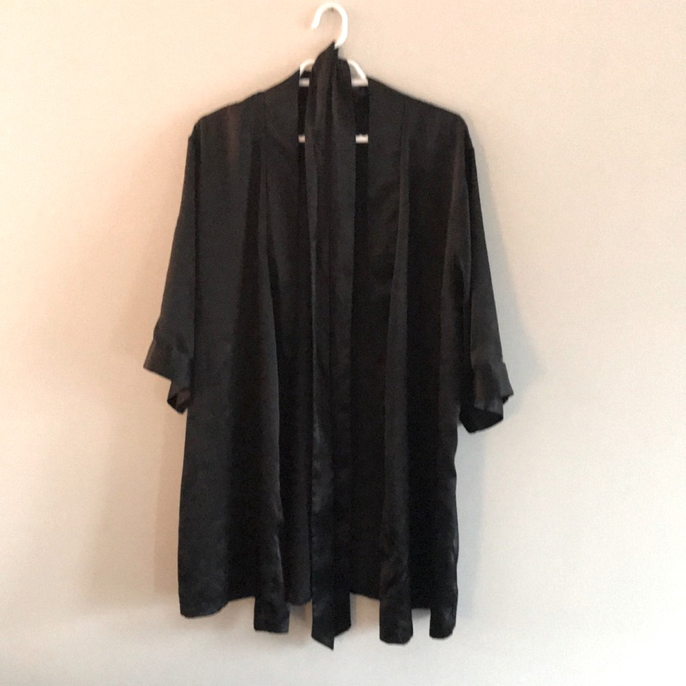 Women’s small/medium black satin robe